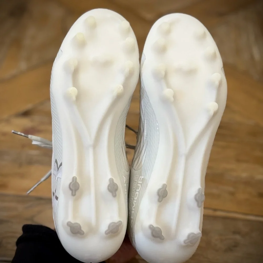 Brand New UA Magnetico Elite 4 Soccer Cleats